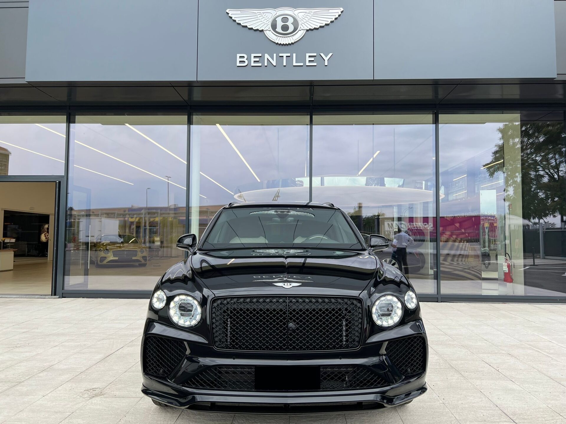 Luxury Cars Rentals