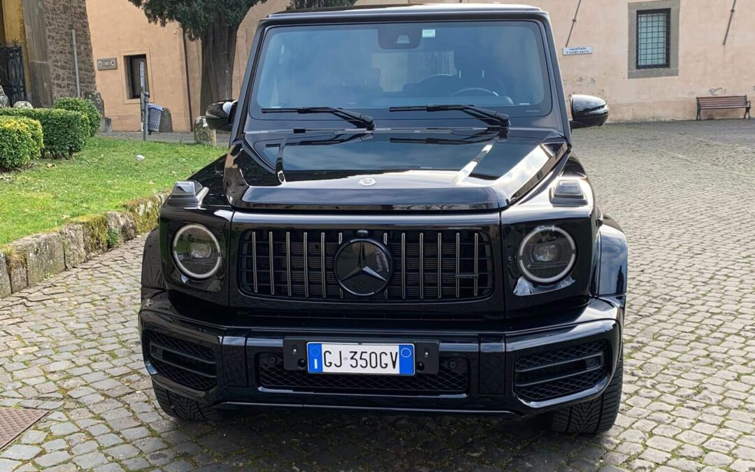 4 reasons why business people should rent a Mercedes G63 AMG in Rome for work-related travel