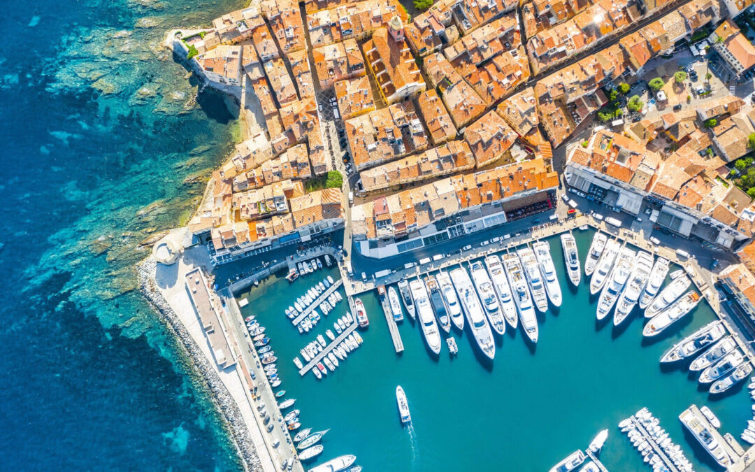 Why choose a luxury car rental Saint Tropez, what to see and what to do
