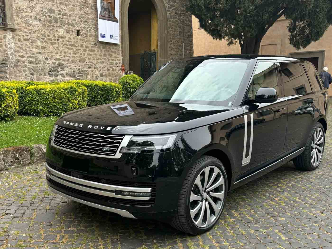 Range Rover Autobiography