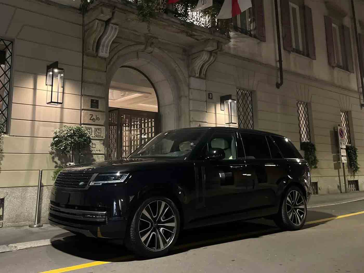 Range Rover Autobiography Long